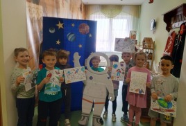 С детьми группы "Казачок" были проведены познавательные мероприятия о космосе